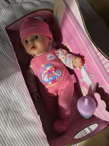 Little baby born - my,